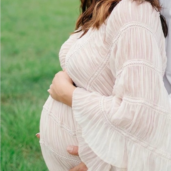 COPY - maternity dress- stunning for maternity photos - Picture 2 of 7
